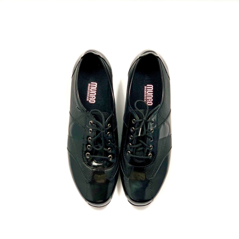 Munro Pace Sneakers - Picture 3 of 5